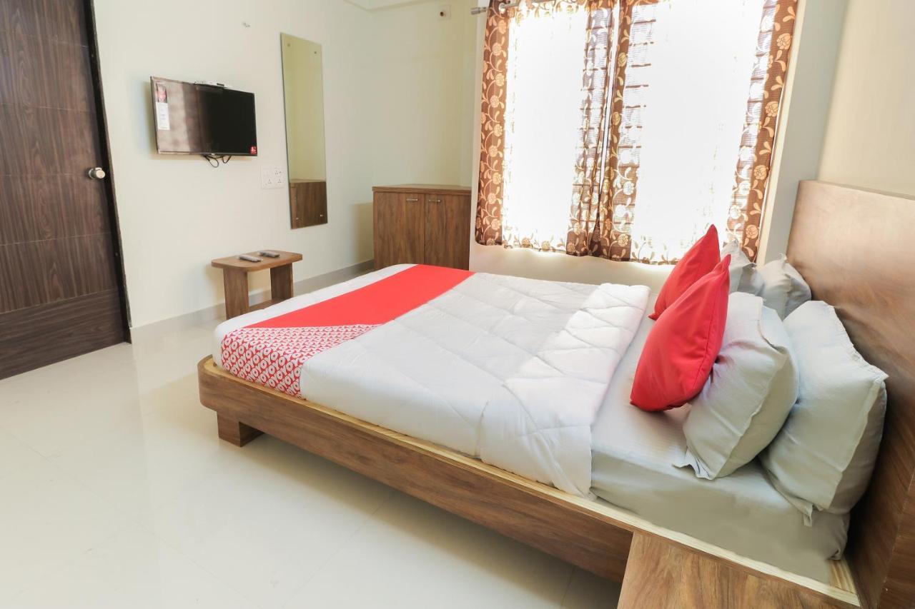 Oyo 63903 Hotel Shree Ram Villa Dwārka 외부 사진