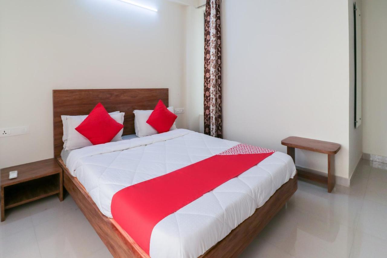 Oyo 63903 Hotel Shree Ram Villa Dwārka 외부 사진